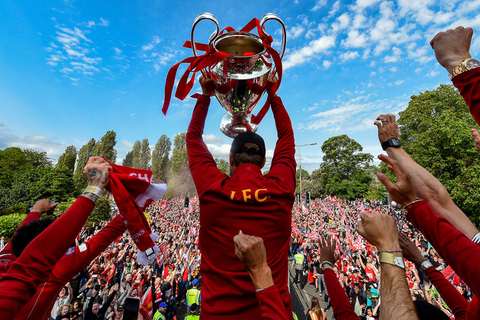 纳尼：弗格森时代不会发生被球员抨击，C罗鲁尼也乖乖听话（纳尼：弗格森时代没人敢公开抨击，连C罗、鲁尼也很听话）