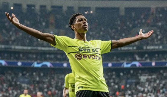 半场战报：意大利1-0挪威，皮奥破门，迪马尔科送助攻（半场速递：意大利暂领先挪威1-0，皮奥建功，迪马尔科送出助攻）