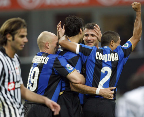 西媒：尤文、法兰克福以及斯图加特询价皇社中场苏契奇（西媒称：尤文、法兰克福与斯图加特已就皇社中场苏契奇进行询价）