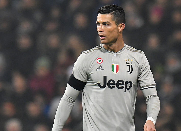 灰熊青年军崛起引发关注（灰熊新生代崛起备受瞩目）