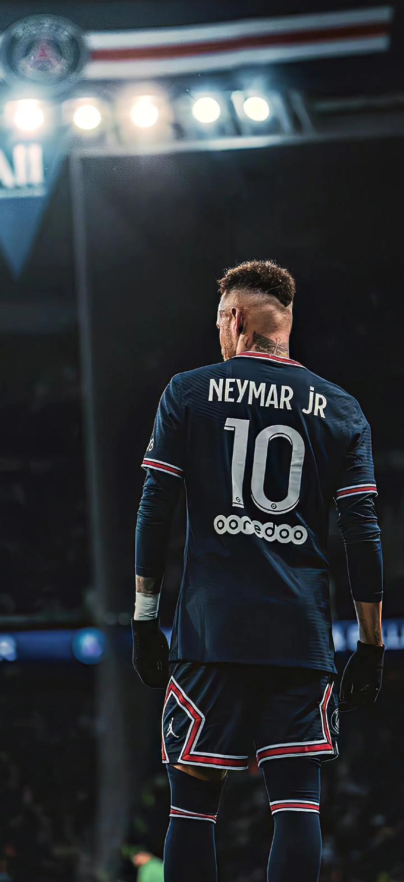 巴西足协官方：加布里埃尔右大腿肌肉损伤，退出本期集训（巴西足协通报：加布里埃尔右大腿肌肉受伤，已从本期集训名单中撤出）